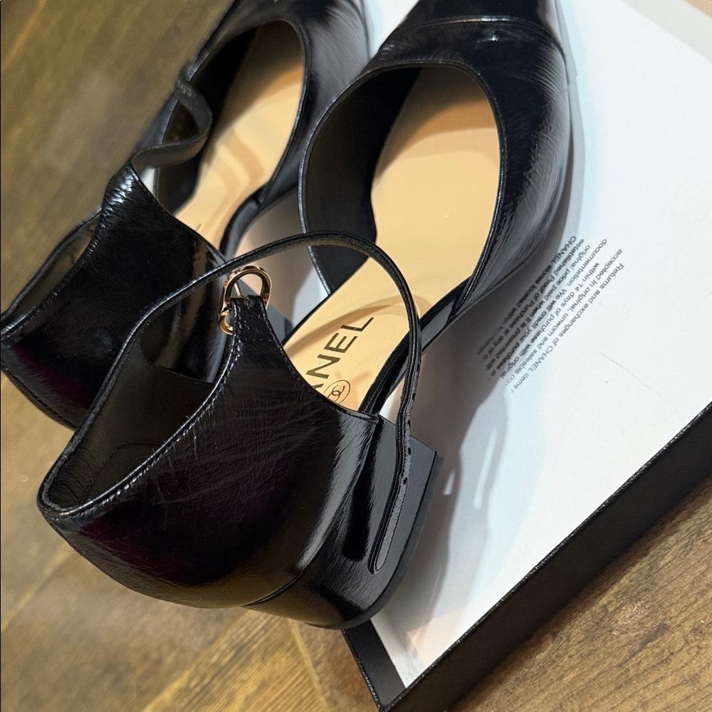 CHANEL Black Leather Mary Jane Low Block Heel Pumps - Picture 7 of 15